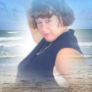 Meet your Posher, Regina